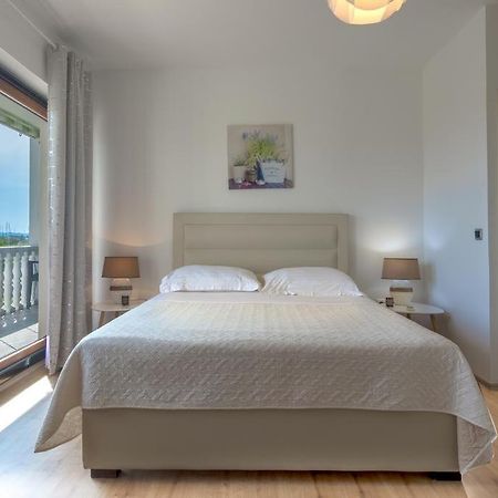 Apartments Emanuela Sukošan Εξωτερικό φωτογραφία