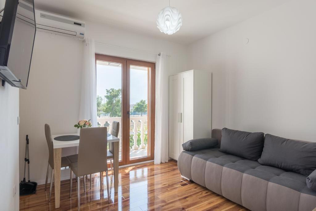 Apartments Emanuela Sukošan Εξωτερικό φωτογραφία